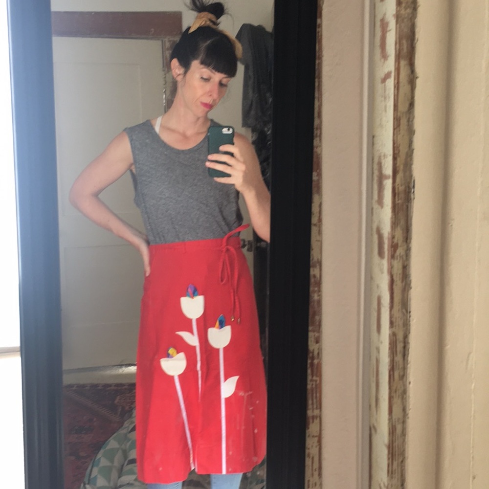 Cute Vintage Wrap Skirt with Flowers